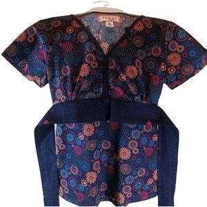 Koi Kathy Peterson Scrub XS Blue Fushia Flowers Polka Dot Waist tie V Neck SV